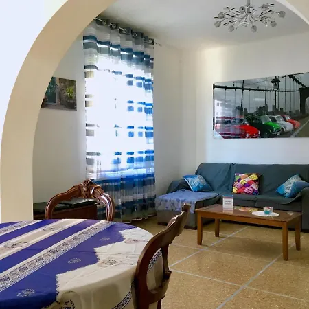 Al Mare Guest house