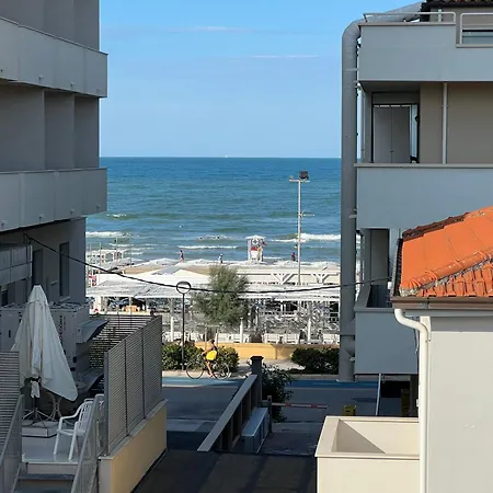 Al Mare Guest house